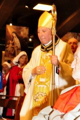 2011 Lourdes Pilgrimage - Sunday Mass (21/49)
